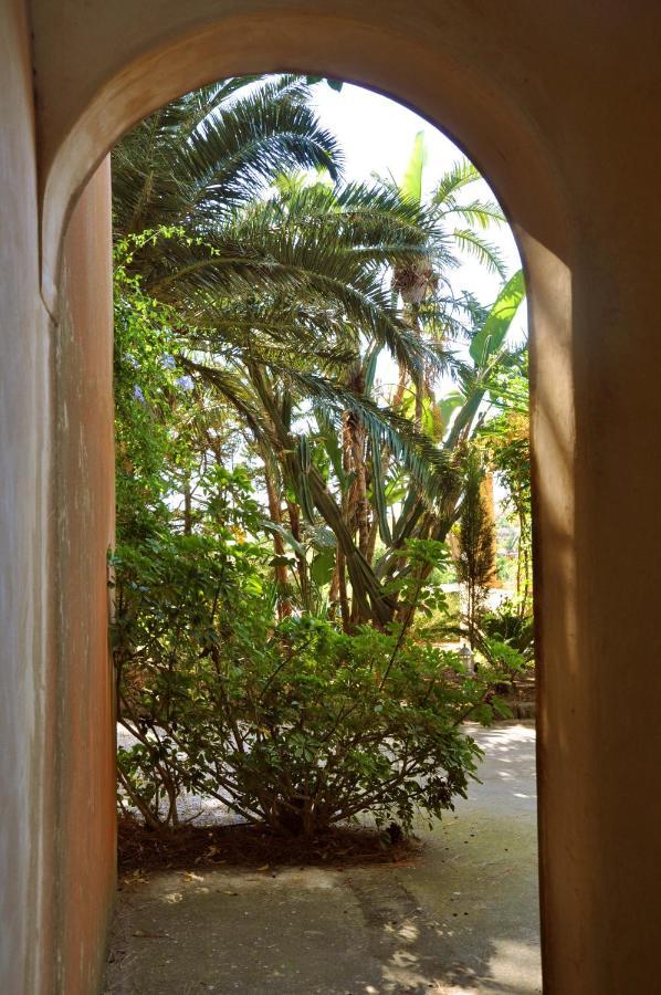 Le Mannare Case Vacanze Di Metopa Srl Piano Conte Exterior foto
