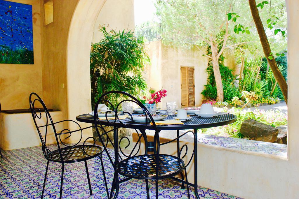 Le Mannare Case Vacanze Di Metopa Srl Piano Conte Exterior foto