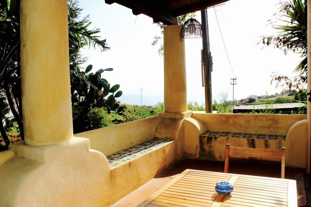 Le Mannare Case Vacanze Di Metopa Srl Piano Conte Exterior foto